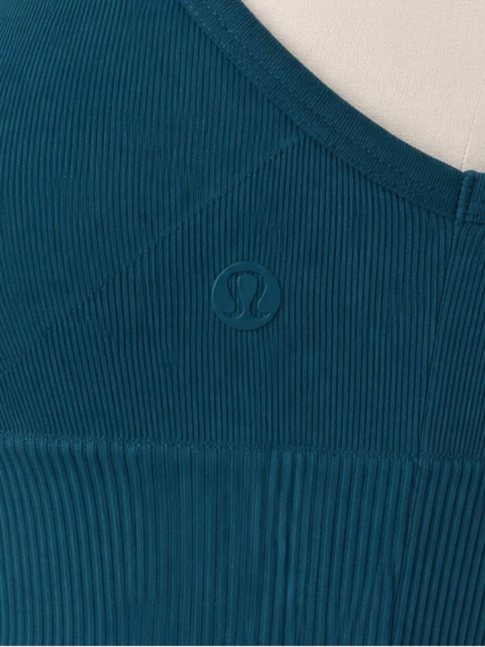 Lululemon Teal Ribbed Sports Bra Size 4